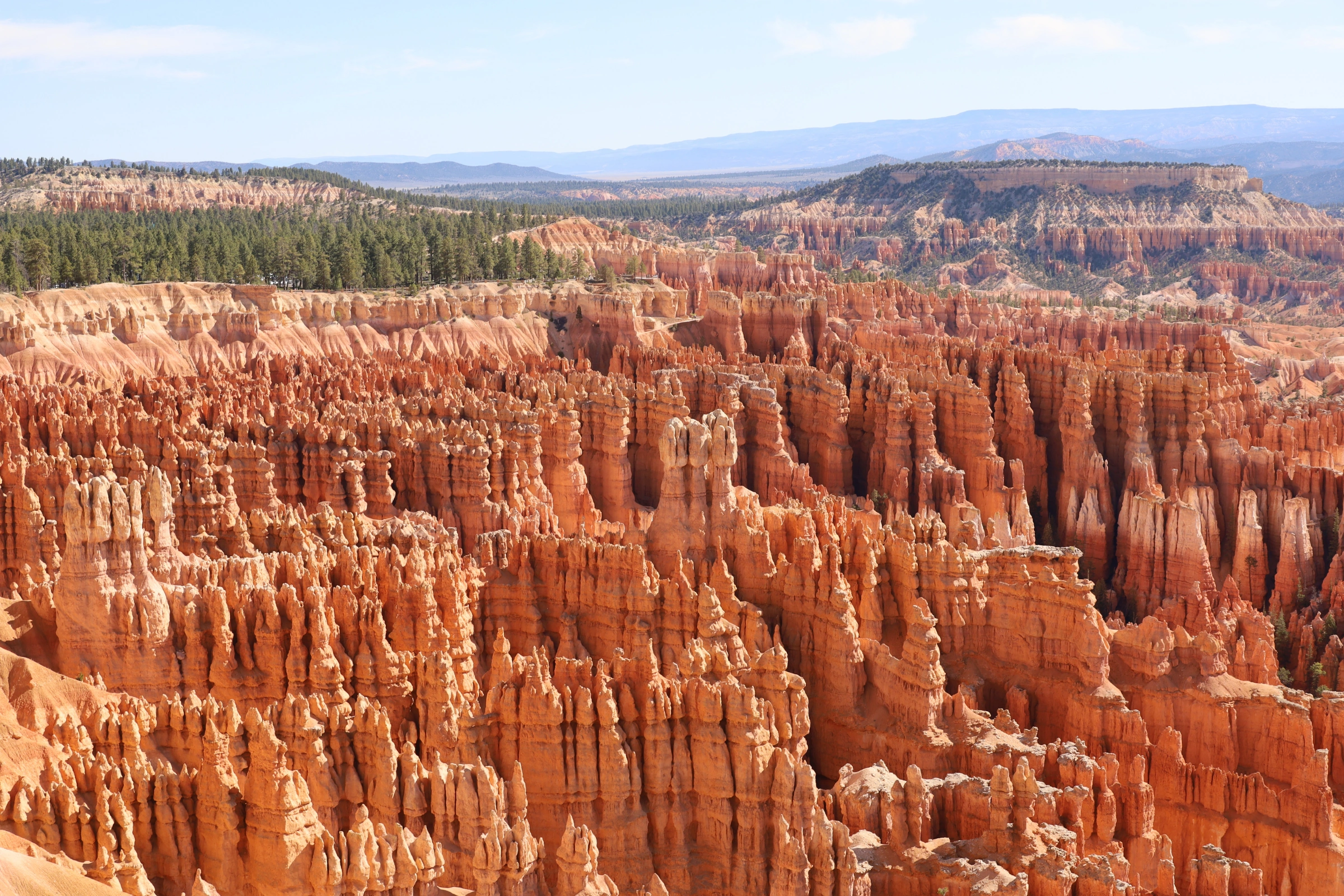 Bryce_Canyon_National_Park,_Utah[1].webp